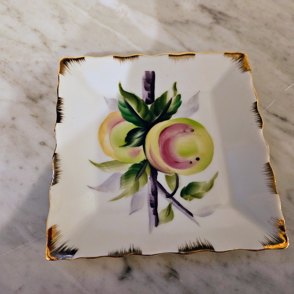 Lefton China Vintage Hand Painted Apple Plate Gold Trim - Picture 2 of 6